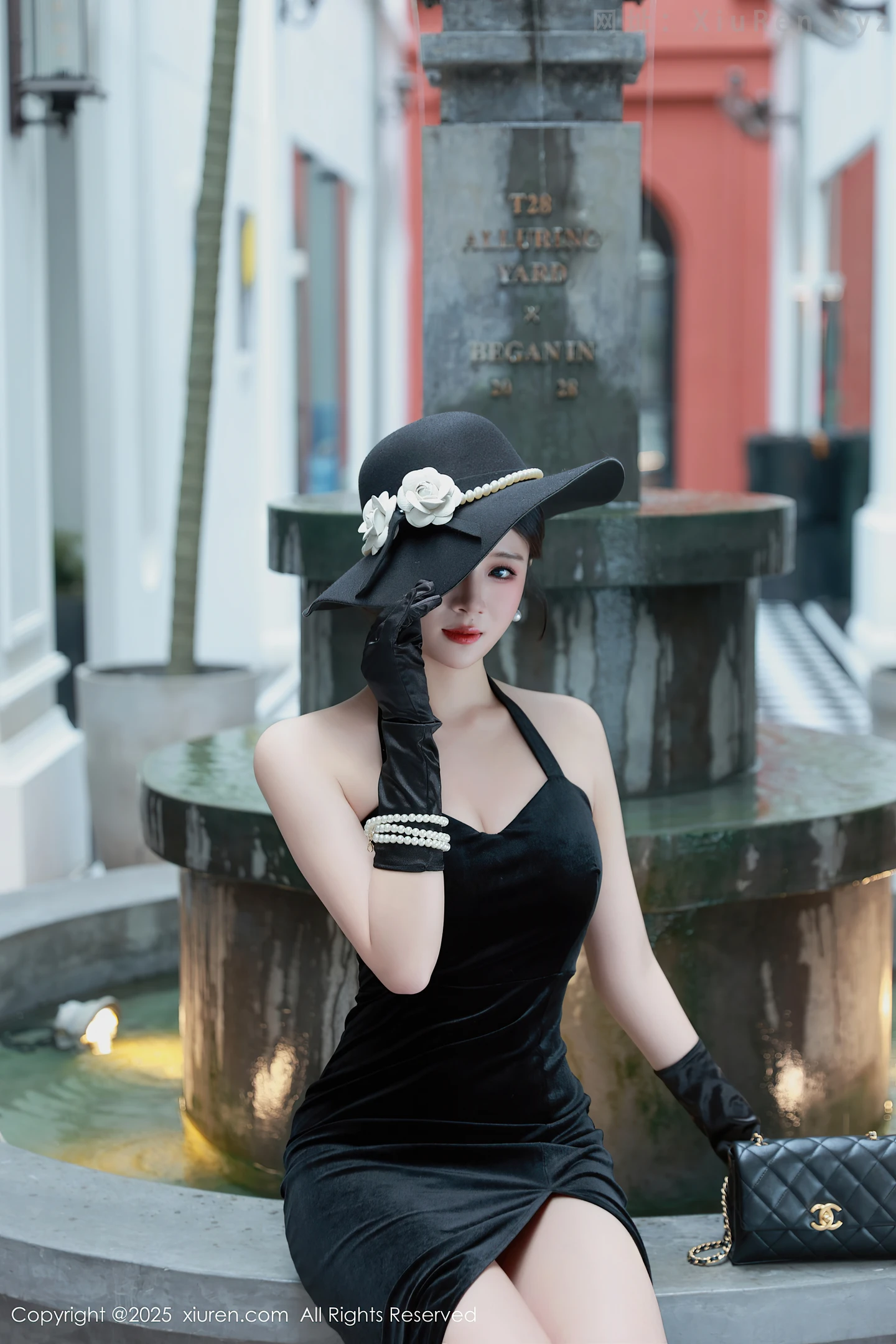 图片[4]-[XiuRen秀人网]VOL.10509 模特南乔性感黑色连衣裙+紫色情趣内衣秀柔美身姿撩人诱惑写真89P-秀人网官方网站